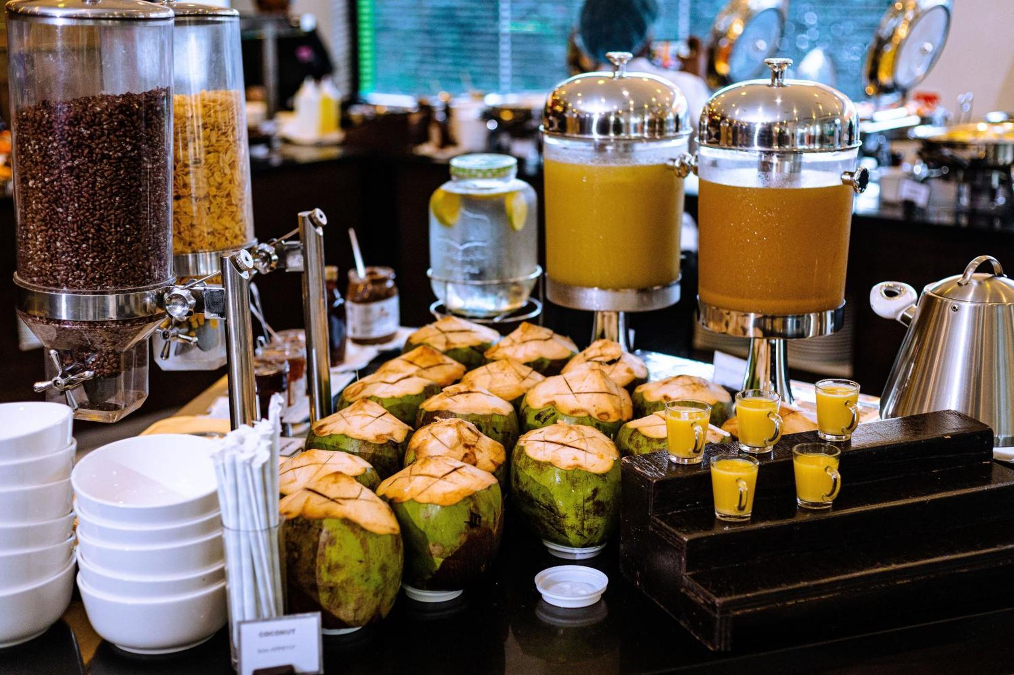 Ibis Styles Accra Airport Hotel Ngoại thất bức ảnh